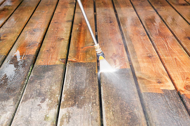 Best Patio and Deck Pressure Washing  in Commerce, CA